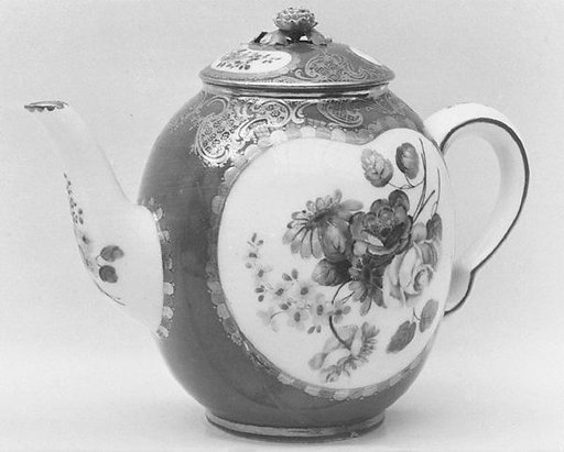 Teapot (part of a service)