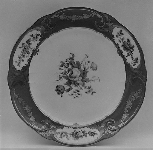 Plate (assiette à palmes) (1 of 102) (part of a service)