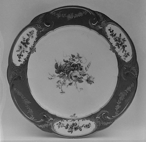 Plate (assiette à palmes) (1 of 102) (part of a service)