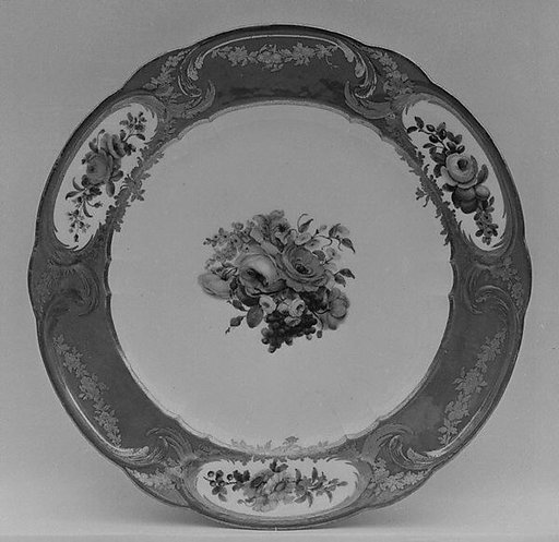 Plate (assiette à palmes) (1 of 102) (part of a service)