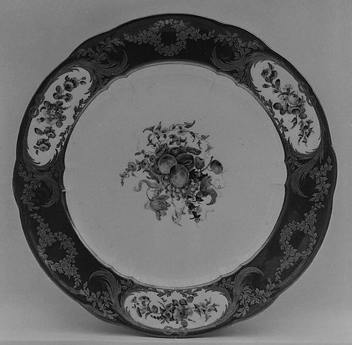 Plate (part of a service)