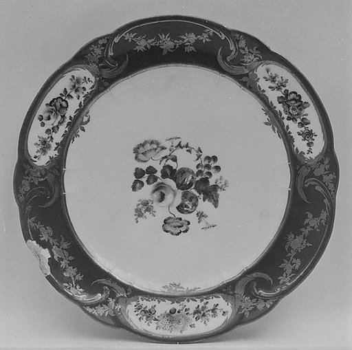 Plate (assiette à palmes) (1 of 102) (part of a service)