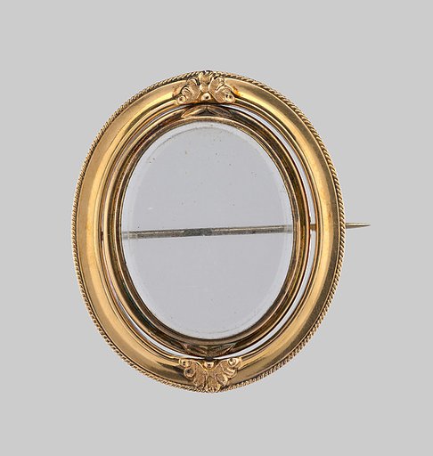 Brooch