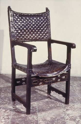 Folding armchair