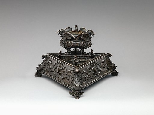 Inkstand