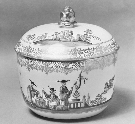 Sugar bowl (part of a set)
