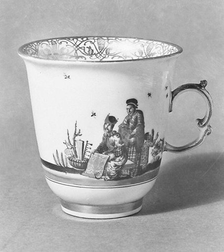Cup (part of a set)