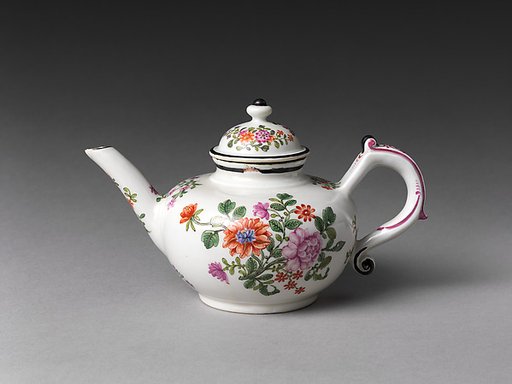 Teapot with peonies