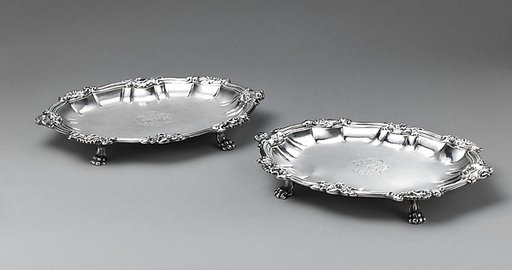 Pair of trays