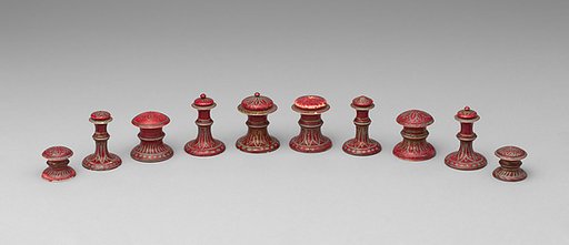 Chessmen (32)