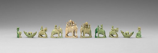 Chessmen (32)