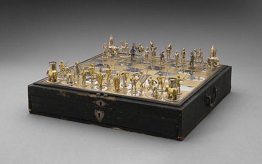 Battle of Panormus chessmen (32) and box-board