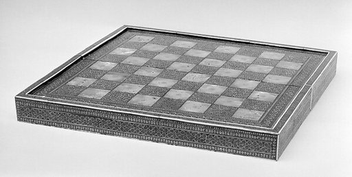 Box-board for chess and backgammon