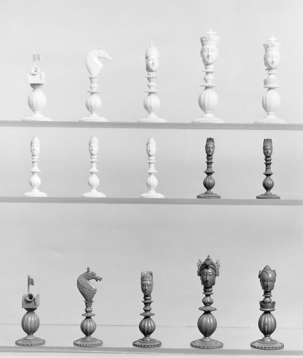 Chessmen (32)