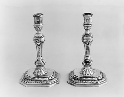 Pair of candlesticks