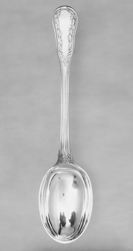 Serving spoon