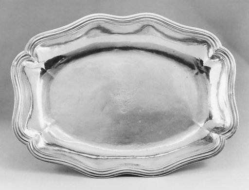 Dish (part of a service)