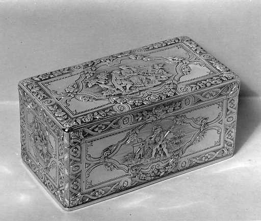 Snuffbox