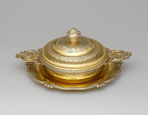 Bowl with cover (Écuelle) (part of a traveling set)