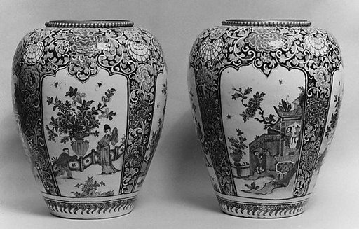 Pair of vases
