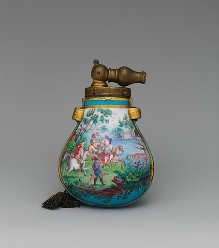 Powder horn