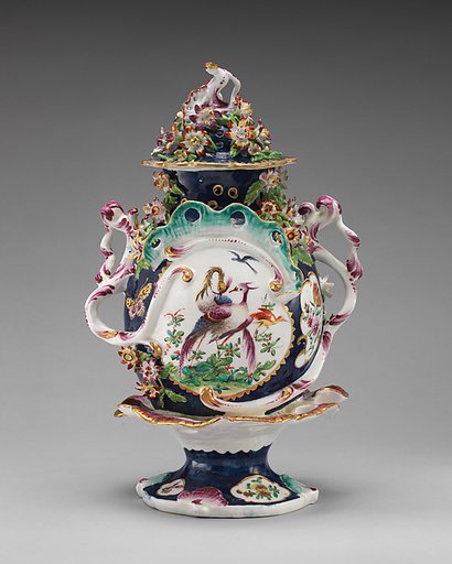 Vase with cover (part of a garniture)