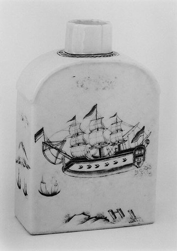 Tea caddy (part of a set)
