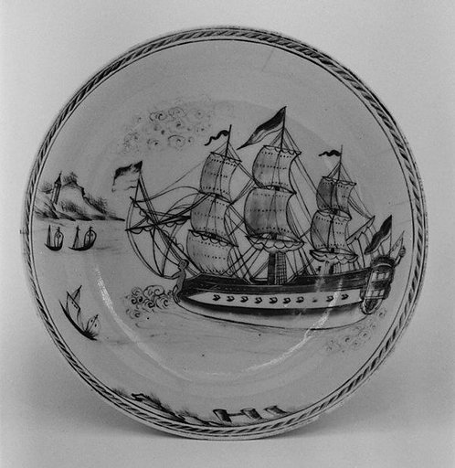 Saucer (part of a set)