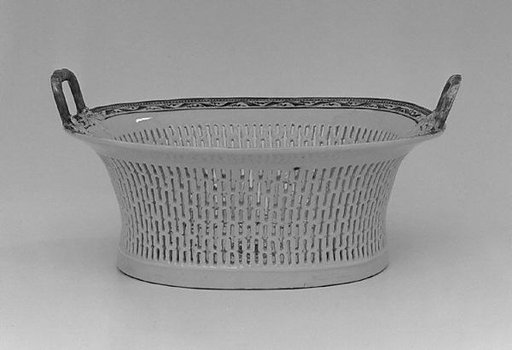 Fruit basket (part of a service)