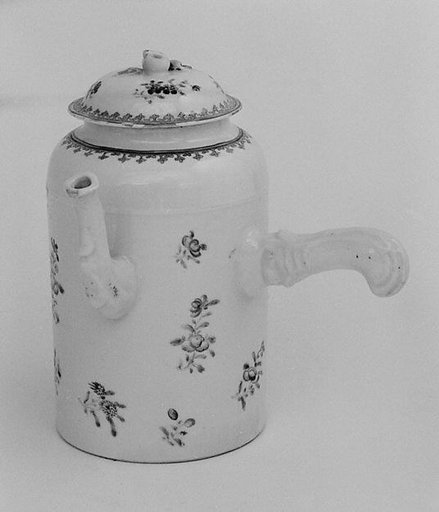 Chocolate pot with cover