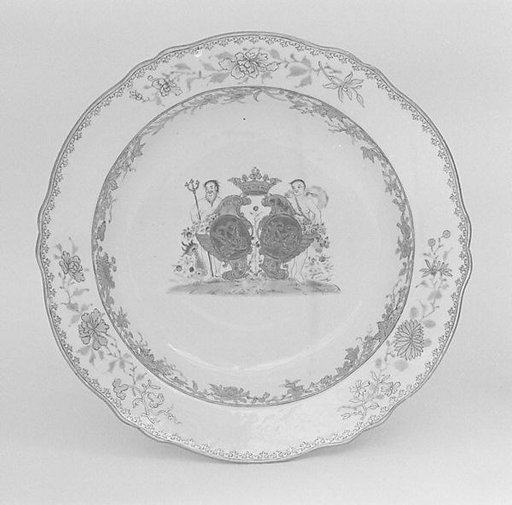Soup plate (part of a service)