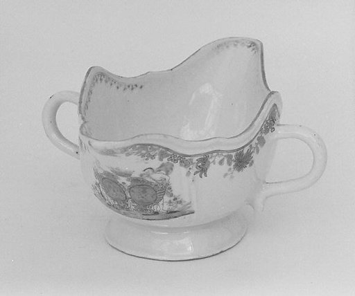Gravy boat (part of a service)