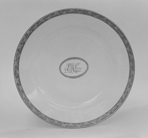 Plate (part of a service)