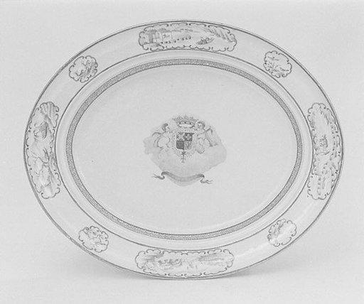 Platter with rack (part of a service)
