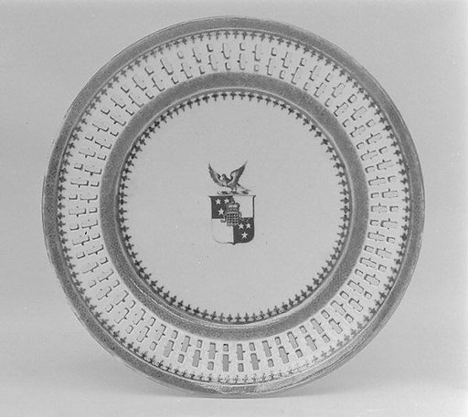 Plate (part of a service)