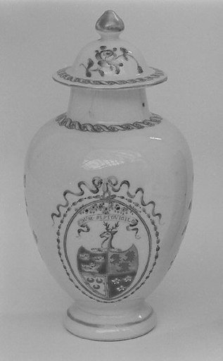 Tea caddy with cover (part of a service)