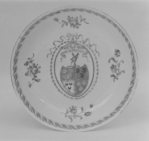 Saucer (part of a service)