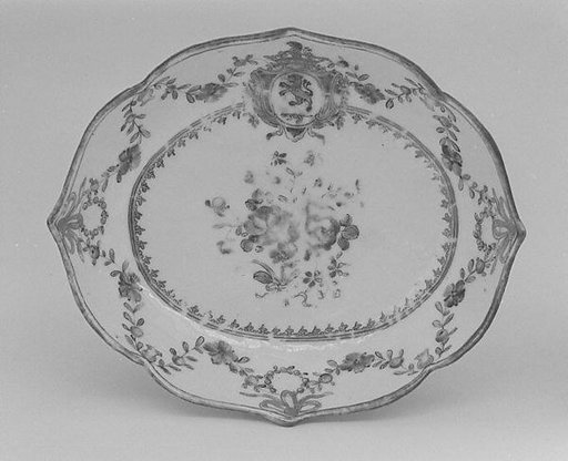 Bonbon dish