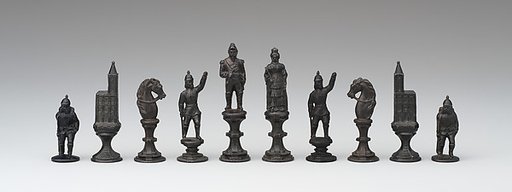 Chessmen (32)