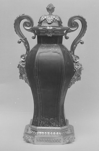Pair of vases