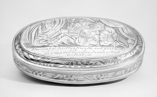 Tobacco box