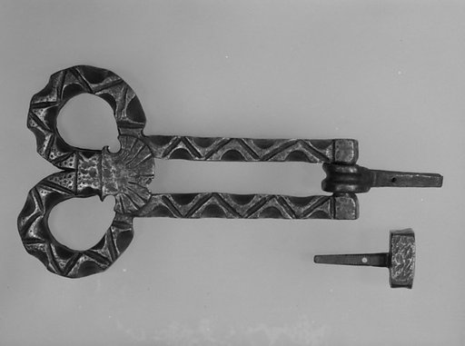 Door knocker