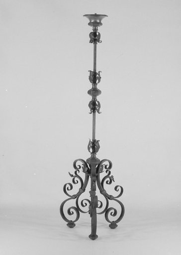 Pair of candlesticks