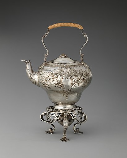 Miniature kettle with stand