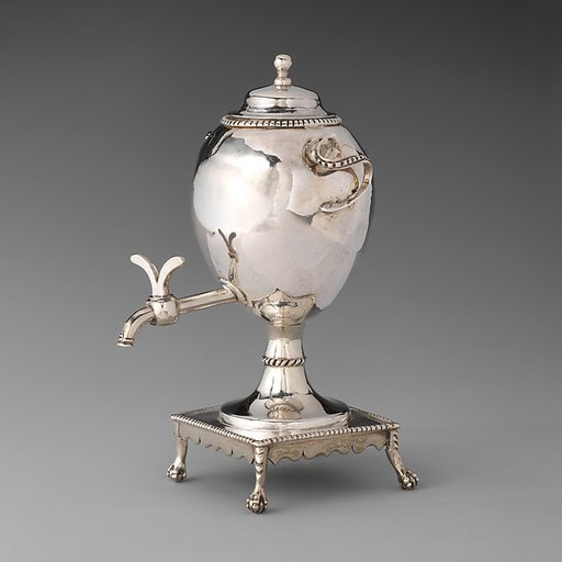 Miniature urn with cover
