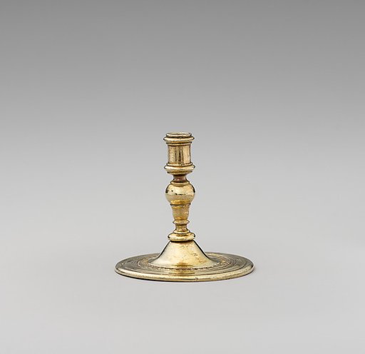 Miniature candlestick