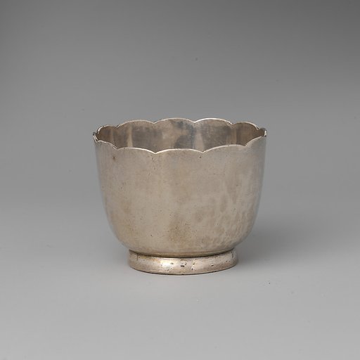 Miniature bowl