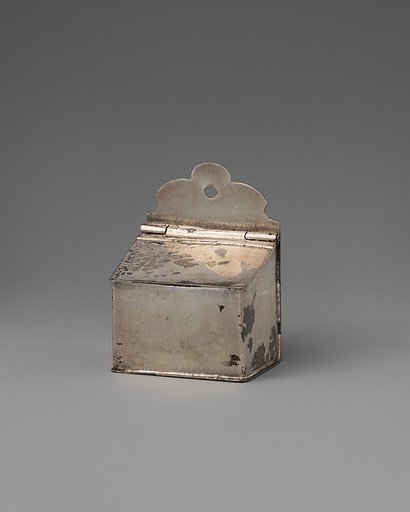 Miniature salt box