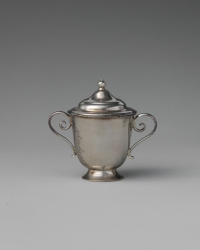 Miniature cup