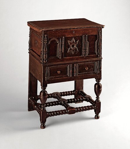 Chest-on-frame